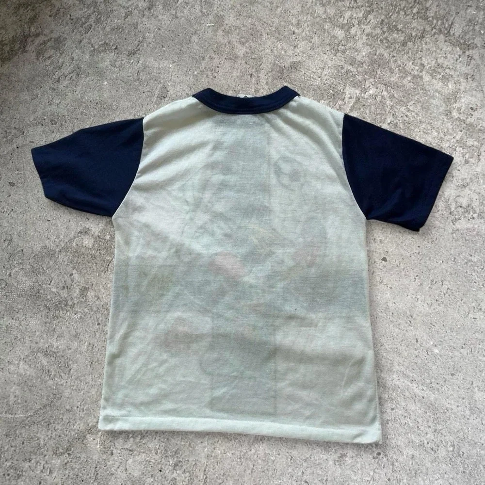 VTG Looney Tunes Shirt Kids Medium Youth 90s Bugs Bunny Soccer ⚽️ World Cup AOP
